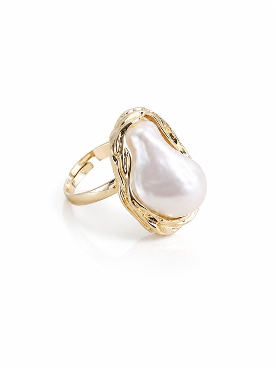 Zara Jewelry - Gold Pearl Statement Ring
